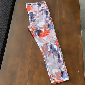 Fabletics cropped leggings high waisted size small